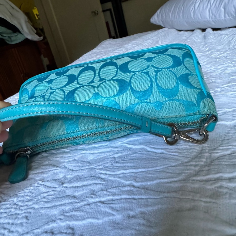 Vintage Coach Turquoise Demi Signature Jacquard Aquamarine Blue Bag + hangtag! - Picture 9 of 12